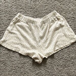 SOLAI Women's Cream Shorts